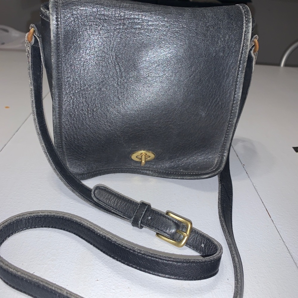 Coach Vintage Purse P-9076 Crossbody Women’s